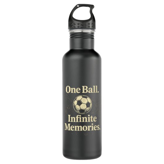 One Ball Infinite Memories Nostalgic Soccer Quote Waterfles (Voorkant)