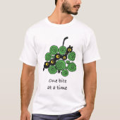 One Bite at a Time Worm T-Shirt (Voorkant)