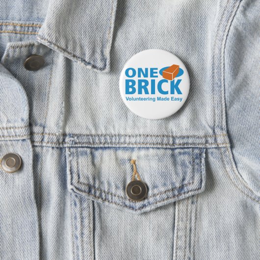 One Brick Logo Pin Ronde Button 5,7 Cm (In situ)