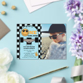 One Cool Dude 1st First Birthday Skateboard Photo Acryl Uitnodigingen (Insitu (Huwelijk))