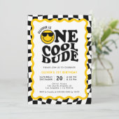 One Cool Dude | Wavy Happy Face Boy 1e verjaardag Kaart (Staand voorkant)