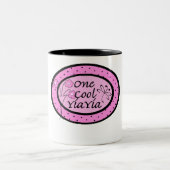 One Cool YiaYia Tweekleurige Koffiemok (Center)