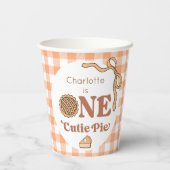 One Cutie Pie 1st Birthday Papieren Bekers (Achterkant)