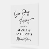 One Day Away Proefhuwelijksdiner Scripty Welkomstb Acryl Bord (Hoek)