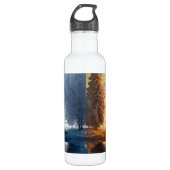 One day in winter waterfles  (Voorkant)