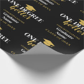 One Degree Hotter - Zwart Goud Afstuderen Script Cadeaupapier (Hoek)