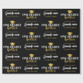 One Degree Hotter - Zwart Goud Afstuderen Script Cadeaupapier (Vlak)