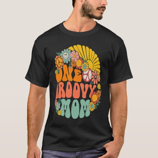 One Groovy Mom Retro 70s Hippie Boho Wavy Mama Mot T-shirt (Voorkant)