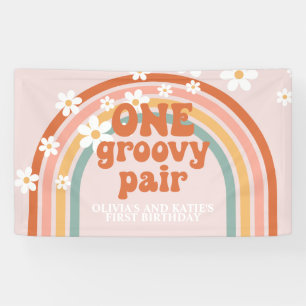 One Groovy Pair Retro Rainbow Twin Verjaardag Spandoek