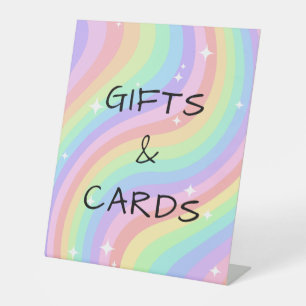 One Groovy Year Retro Pastel Regenboog 1e Verjaard Reclamebord Met Voetstuk