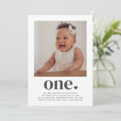 One Heart Square Photo First Birthday Invitation Kaart (Staand voorkant)