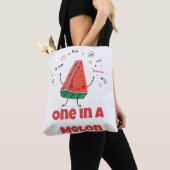 One in a Melon – Leuke zomerwatermeloen Tote Bag (Dichtbij)