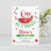 One In A Melon Watermelon 1st Birthday Invitation Kaart (Staand voorkant)