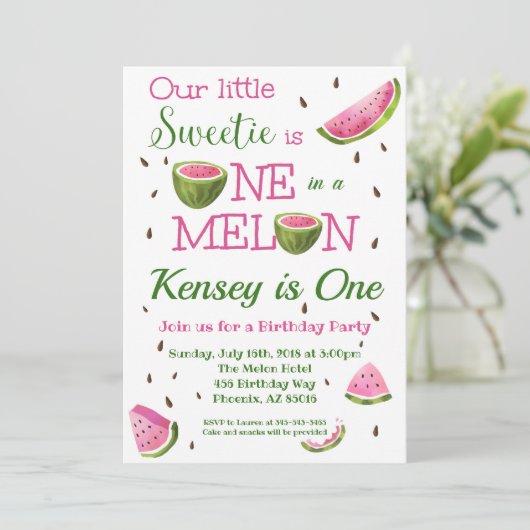 One in a Melon Watermelon Verjaardagsuitnodiging Kaart (Staand voorkant)