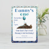 One isn’t fur-ever 1st Birthday Invitation Kaart (Staand voorkant)