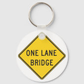 One Lane Bridge Road Sign Yellow Sleutelhanger (Achterkant)