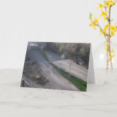 "One Lane Underpass" krijgt een goede Kaart (Gele Bloem)