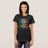 One Lucky 5th Grade Teacher St Patricks Day Irish  T-shirt (Voorkant volledig)