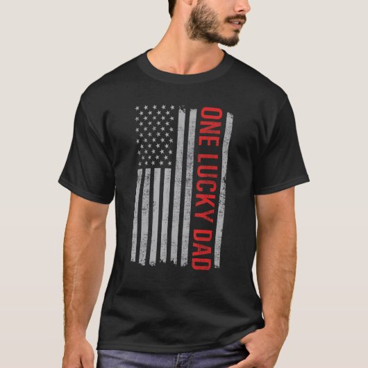 One Lucky Dad, US Flag Funny Father's Day Dad From T-shirt (Voorkant)
