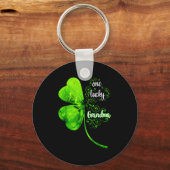 One Lucky Grandma Shamrock Grandma St Patricks Day Sleutelhanger (Voorkant)