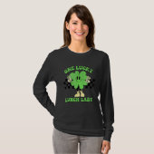 One Lucky Lunch Lady Groovy Shamrock St Patrick's  T-shirt (Voorkant volledig)