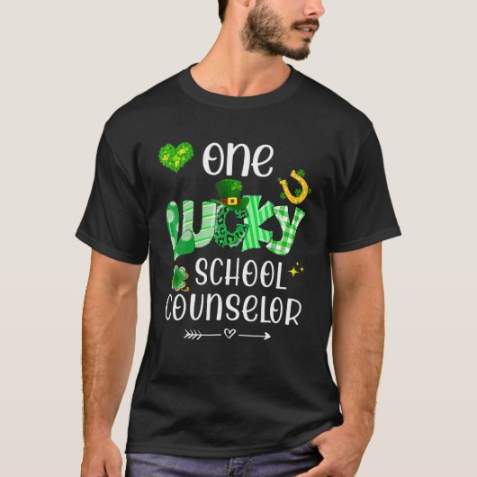 One Lucky School Counselor Shamrock Teacher St Pat T-shirt (Voorkant)