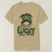 One Lucky Step Moeder St  T-shirt (Design voorkant)