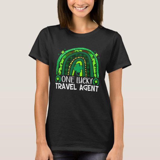 One Lucky Travel Agent Rainbow St Patrick's Day Qu T-shirt (Voorkant)