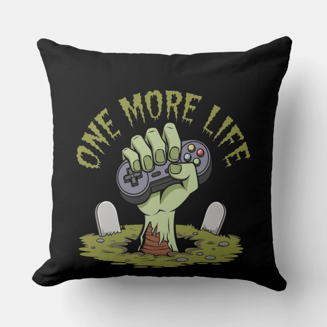 One More Life Gamer Pillow - Grappig Zombie Gaming Kussen (Voorkant)
