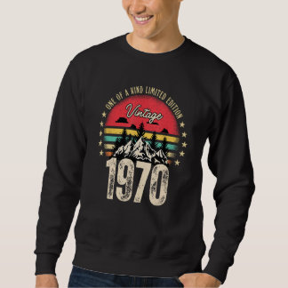 One of a Kind Limited Edition 1970 Retro B Trui