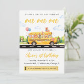 One one one School Bus 1e verjaardagsuitnodiging Kaart (Staand voorkant)