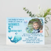 One Photo Whale 5th Birthday Party Invitation Kaart (Staand voorkant)