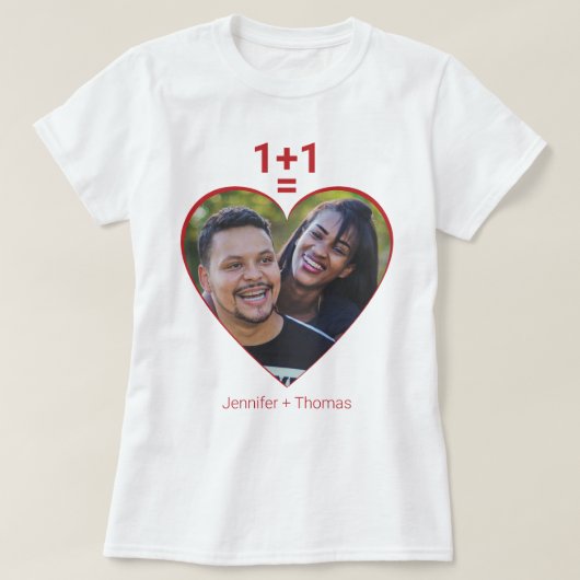 One Plus One is net als Love, Red Heart Personal A T-shirt (Design voorkant)