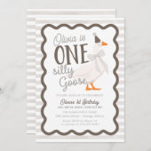 One Silly Goose Beige Bow 1st Birthday Kaart (Voorkant / Achterkant)