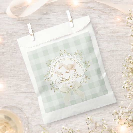 One Silly Goose Gender neutral Sage Birthday Bedankzakje (Geknipt)