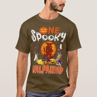 One Spooky Funny Girlfriend Halloween Couple Costu T-shirt