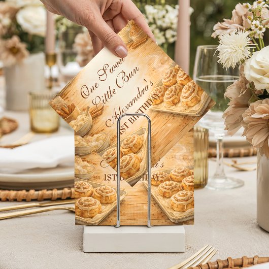 One Sweet Little Bun First Birthday Servet