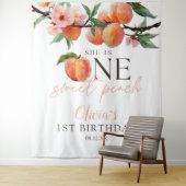 One Sweet Peach 1st Birthday Photo Backdrop Wandkleed (In situ)