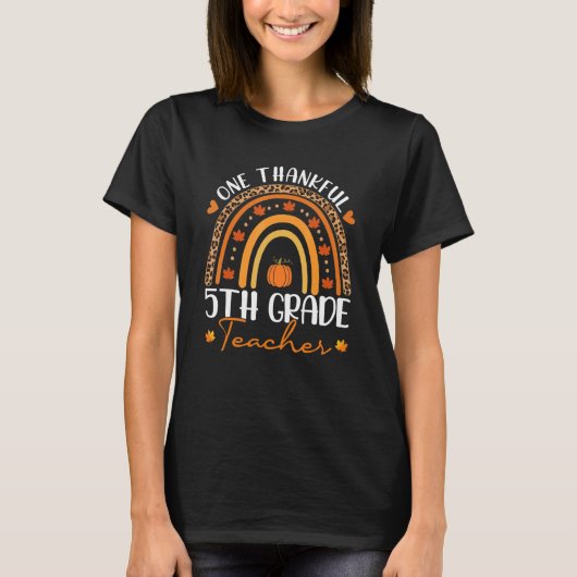 One Thankful 5th Grade Teacher Rainbow Leopard Tha T-shirt (Voorkant)