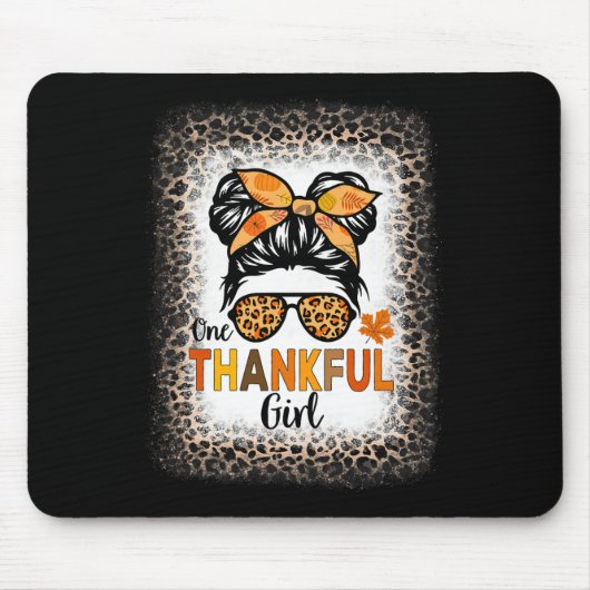 One Thankful Girl Thanksgiving Messy Bun Leopard B Muismat (Voorkant)