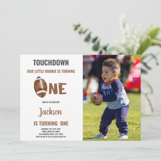 One Touchdown Football Birthday Invitation foto Kaart (Staand voorkant)