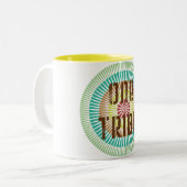 One Tribe Tweekleurige Koffiemok (Voorkant links)