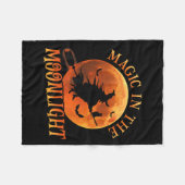 One Witch Riding Broom Halloween Magic Fleece Deken (Voorkant (Horizontaal))