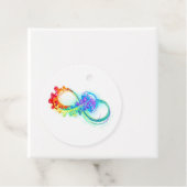 Oneindigheid met regenboogkwal bedankjes labels (In situ)