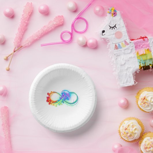 Oneindigheid met regenboogkwal papieren kommen (Feest)
