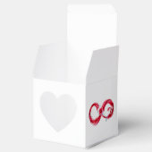 Oneindigheid met rode wijn bedankdoosjes (Geopend)