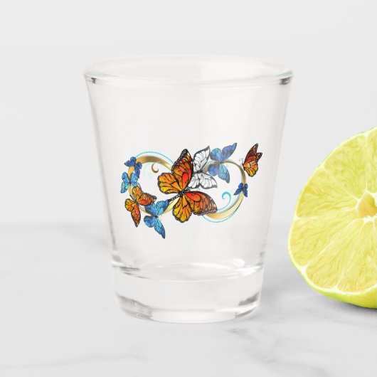 Oneindigheid van Monarch Vlinders Shot Glas (Voorkant)