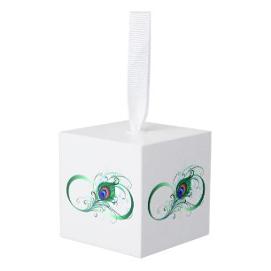 Oneindigheidssymbool met pauwveer decoratie