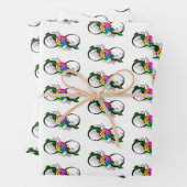 Oneindigheidssymbool met regenboogroos inpakpapier vel (In situ)