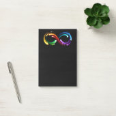 Oneindigheidssymbool van regenboogkometen post-it® notes (Kantoor)